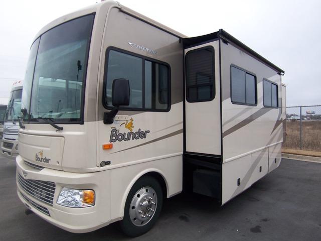 Used 2007 Fleetwood Bounder 33R Class A - Gas For Sale